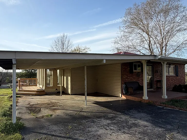 9616 Brewer Dr — Photo 10