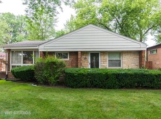 3206 Hill Ln, Wilmette, IL