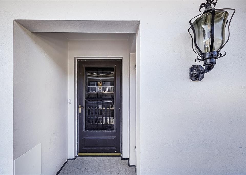 1st image of 139 BLUFF VIEW DRIVE #305