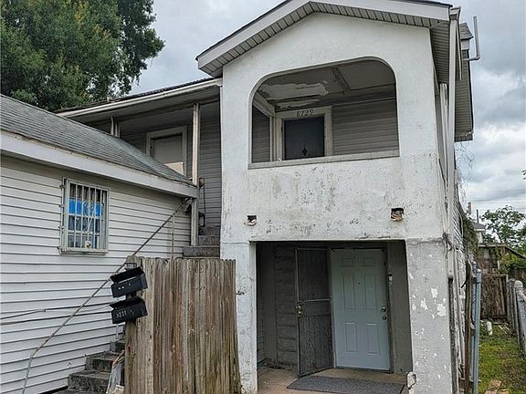 5th image of 8729-31 Edinburgh St