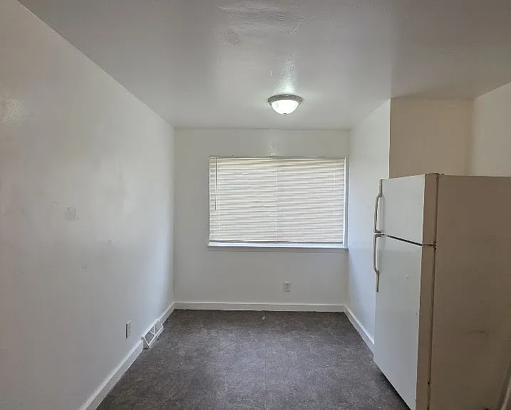 22649 Frisbee St — Photo 11