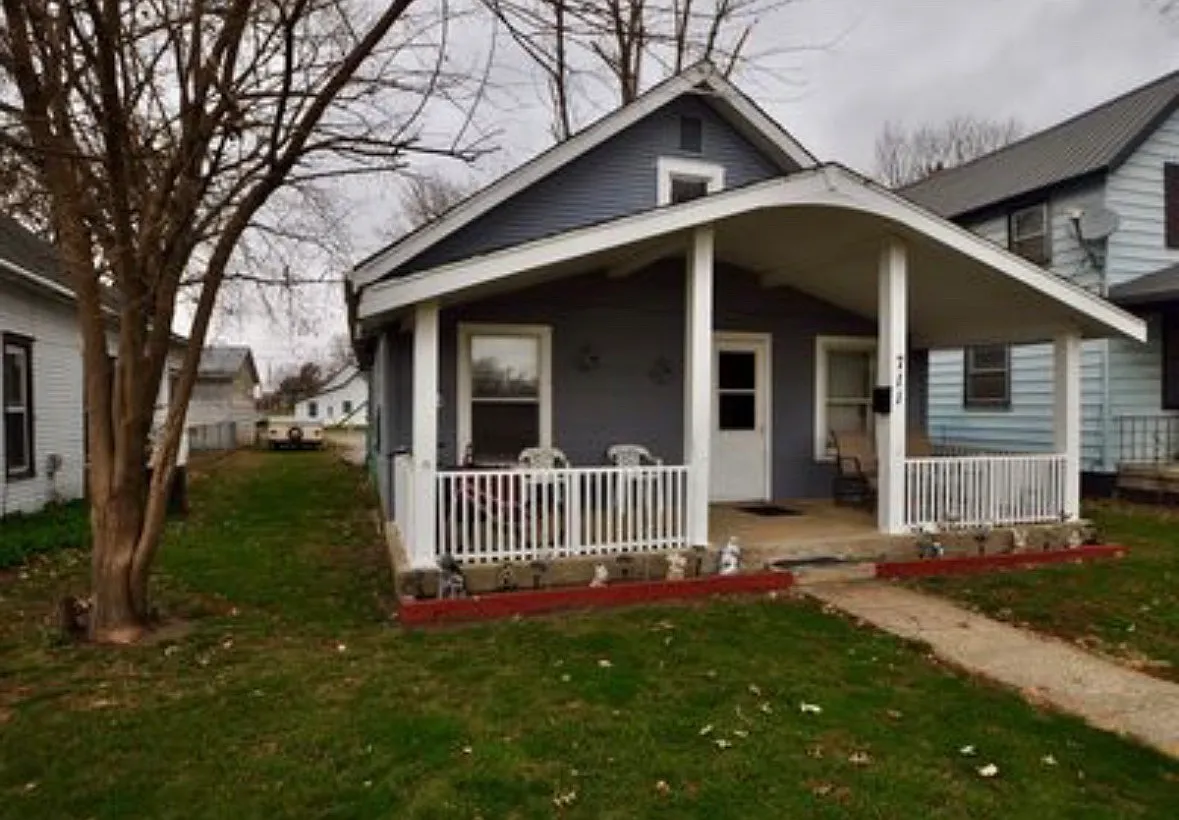 2 bed, 840 sqft, $775 — Photo 1