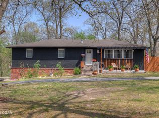 111 Hillview Dr, Joplin, MO 64804
