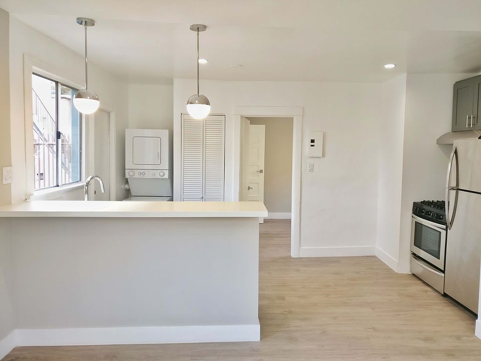 1st image of 4730 St Charles Pl #2351051