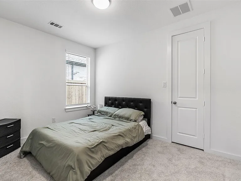 7478 Cattail Falls Ln — Photo 15