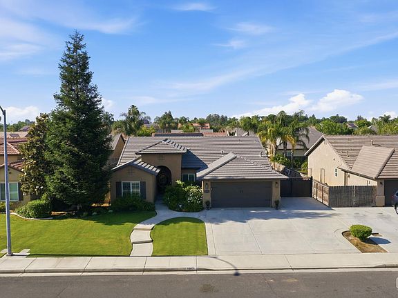 3rd image of 10821 Corbett Canyon Dr