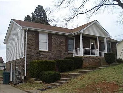 4th image of 2817 Summertree Ln