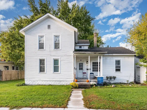 2105 Mackinaw St, Saginaw, MI 48602