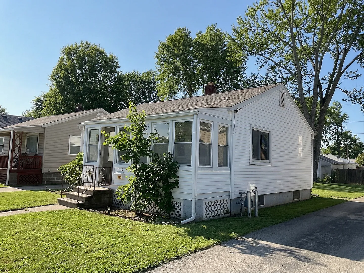 222 Bellfield Ave photo 1