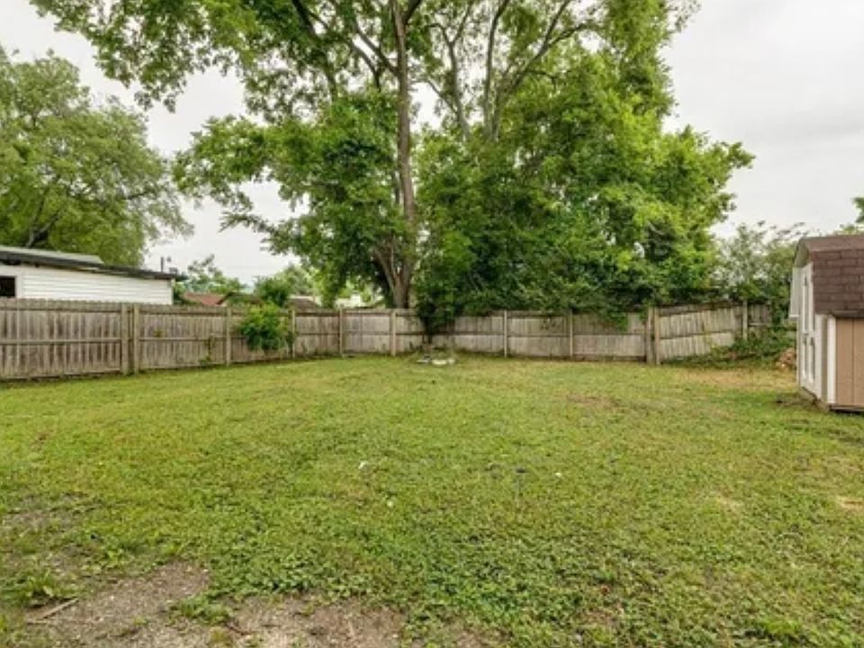 1st image of 517 W Gordon Ave