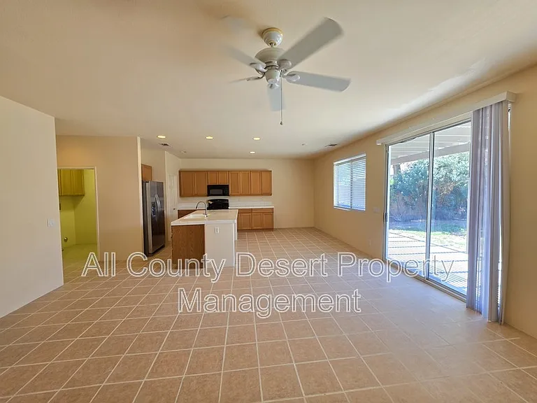 47471 Harbour Lights Ln — Photo 9