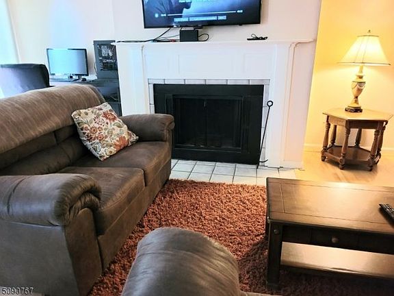 3rd image of 42 Carriage Ln #42