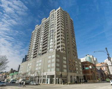600 N Dearborn St APT 1112, Chicago, IL, 60654