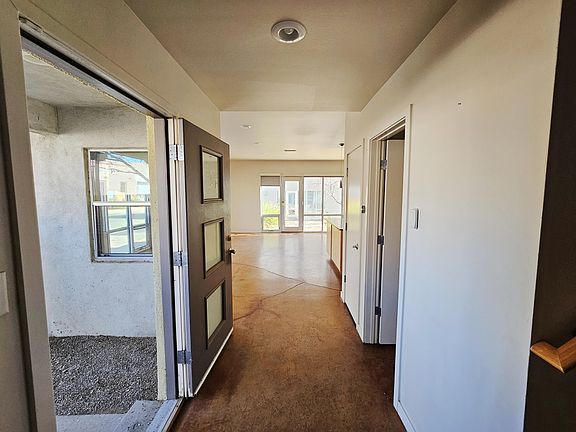 4th image of 3936 Silver Ave SE