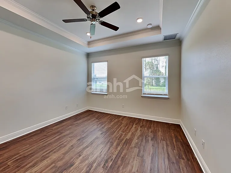27619 Saint Andrews Ave — Photo 11