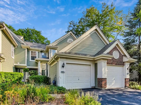 909 Little Falls Ct #A, Elk Grove Village, IL 60007