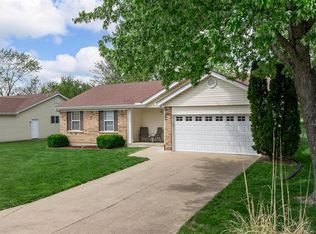 814 Haversham Dr, Saint Charles, MO