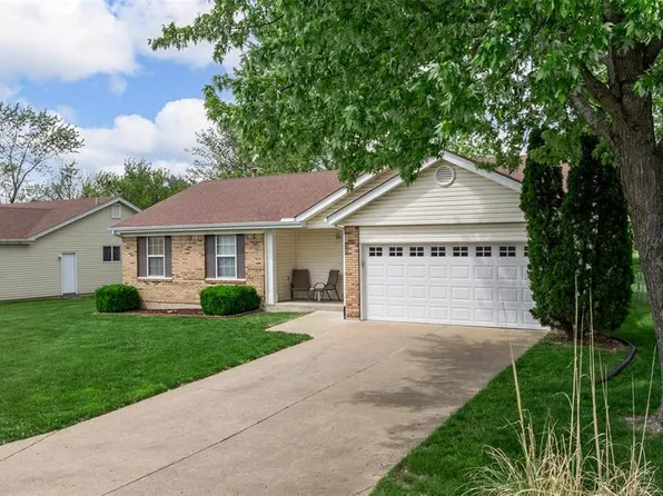814 Haversham Dr, Saint Charles, MO 63304