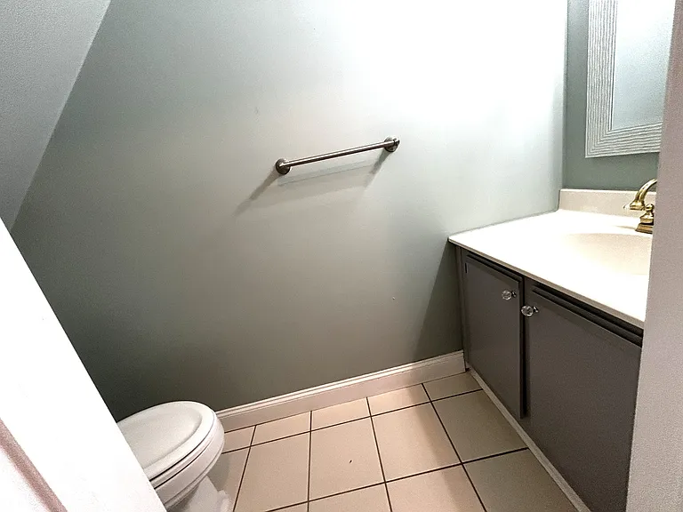 1713 Whitpain Hls — Photo 12