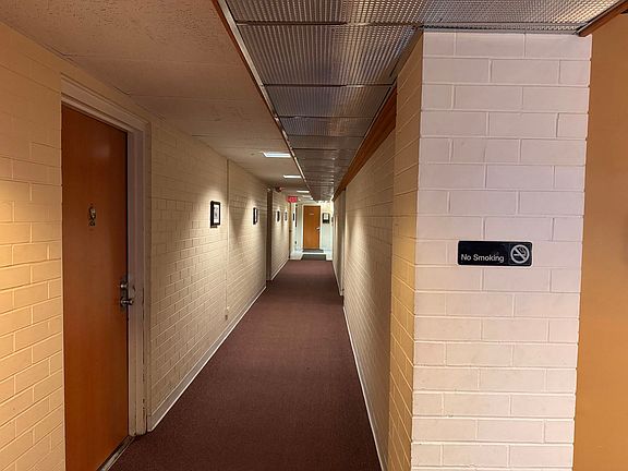 5th image of 300 Circle Ave APT 3G
