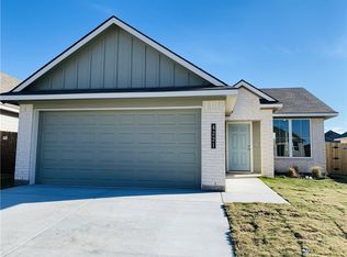 4221 Centerfire Rd, Waco, TX 76705