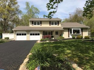 106 Cypress Dr, East Windsor, NJ 08520