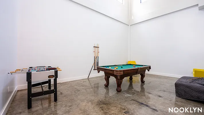 Rented by Nooklyn NYC LLC | media 34