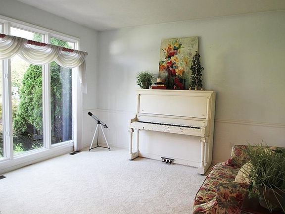 4th image of 1184 Pennyroyal Cir