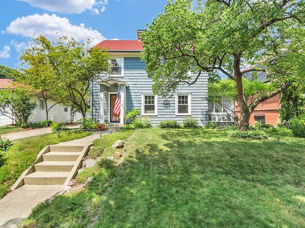 1104 W Green St, Champaign, IL 61821