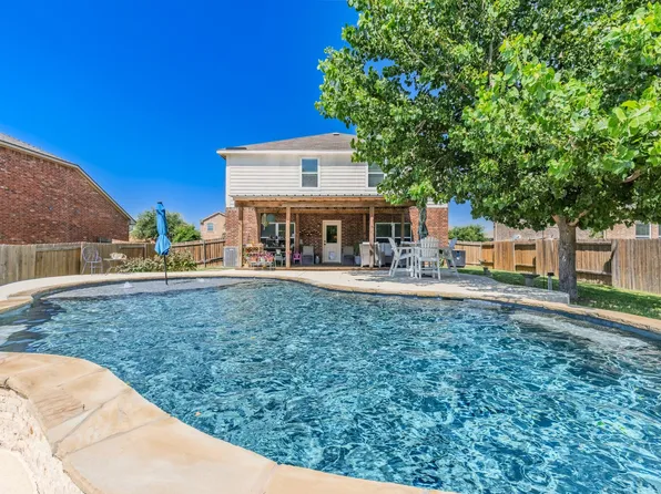 317 Magnolia Dr, Princeton, TX 75407