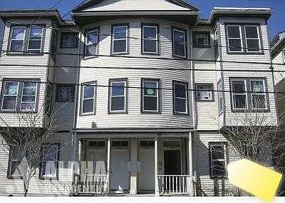 4 bed, $4,200 — Photo 3
