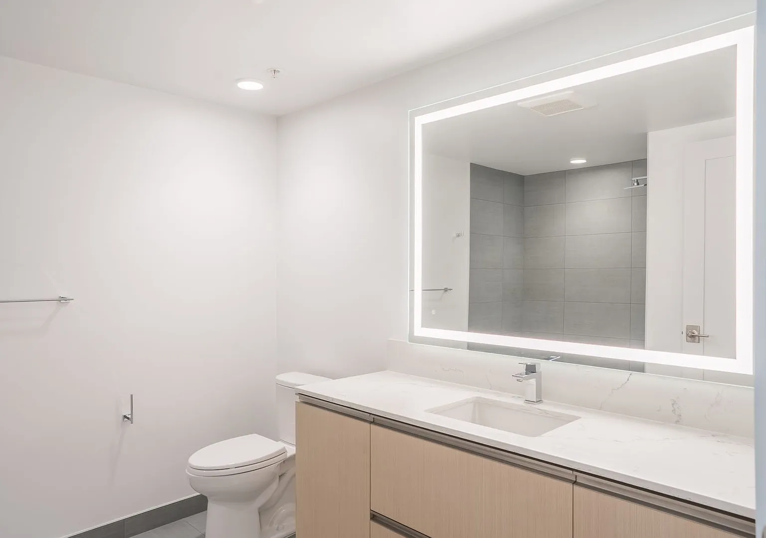 1Bd/1Ba Seattle Condo — Photo 3
