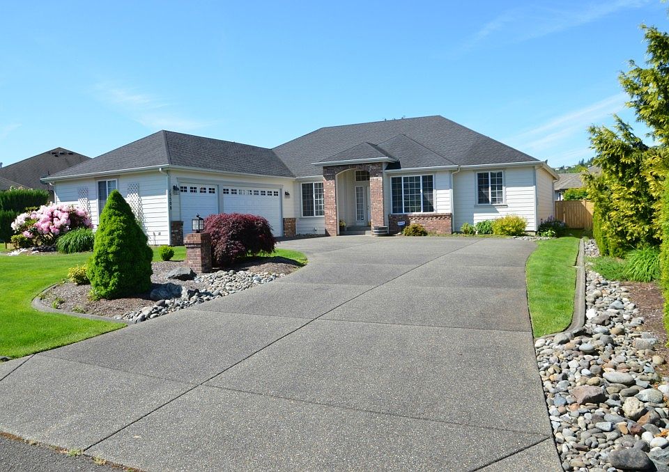 1st image of 15508 148th Avenue Ct E
