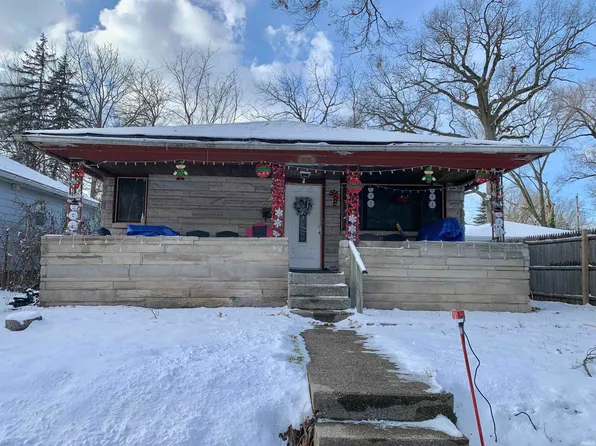 1315 Johnson St, South Bend, IN 46628