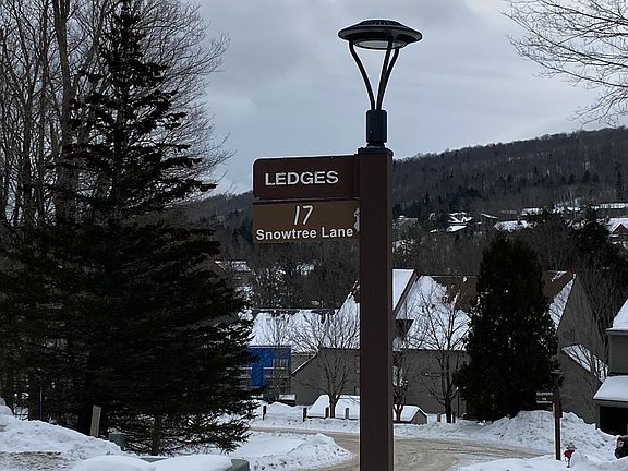 5th image of 17 Snowtree Lane #Ledges G