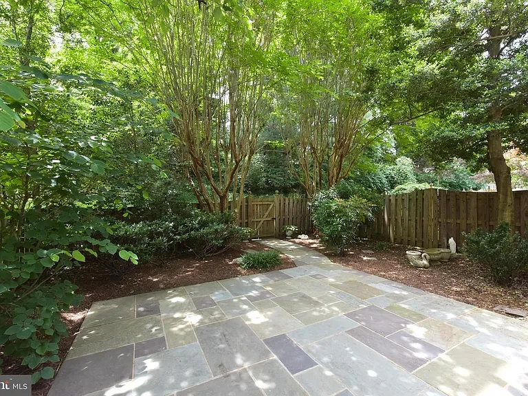 6801 McLean Province Cir — Photo 40