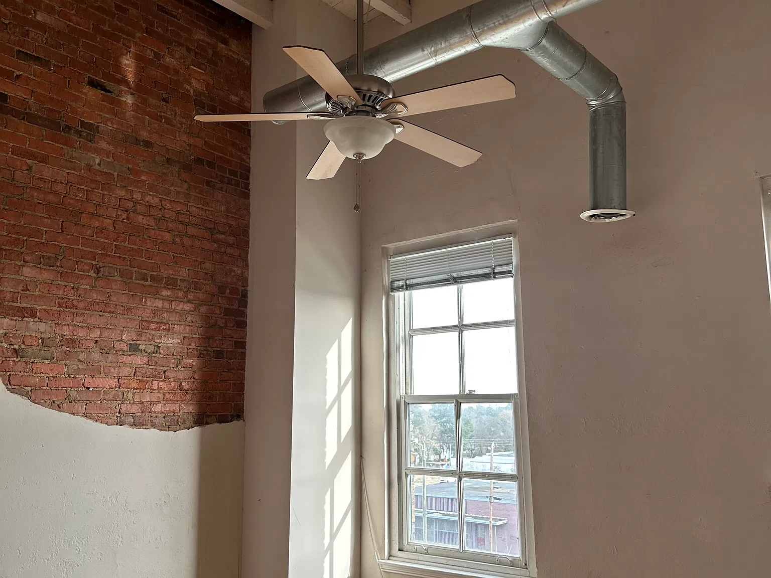 133 S Garnett St — Photo 4