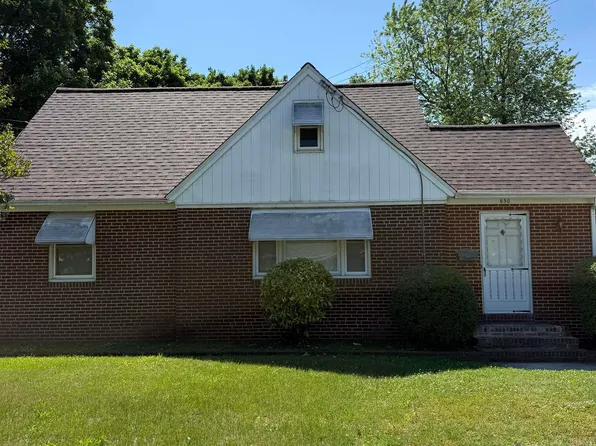 650 Grape St, Hammonton, NJ 08037