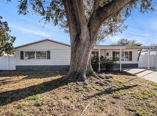 3240 Columbus Dr, Holiday, FL 34691