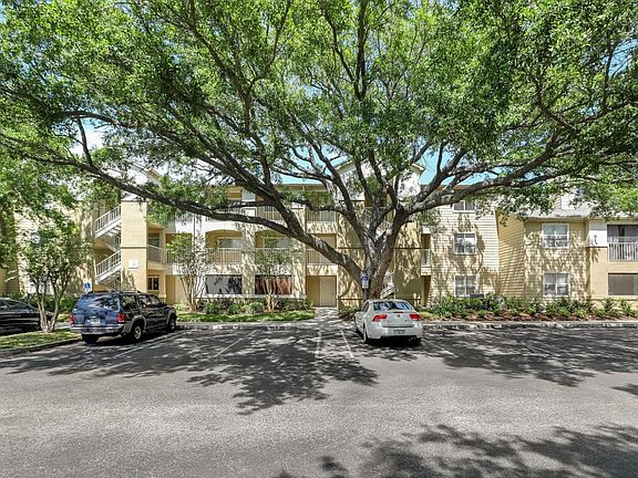 2nd image of 3 Arbor Club Dr Unit 103