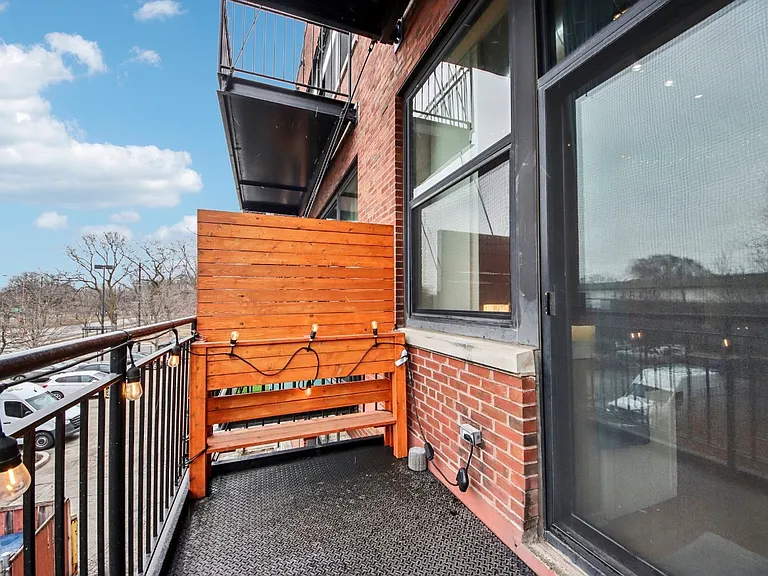 2323 W Pershing Rd #228 — Photo 16