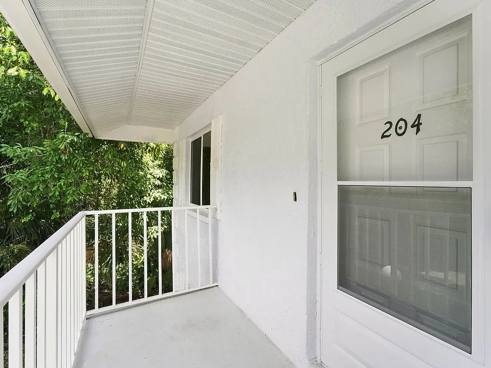 3451 County Barn Rd #G204