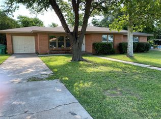 123 Park Dr, Stephenville, TX 76401