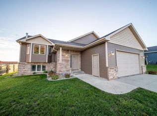 3794 44th Ave NW, Rochester, MN 55901