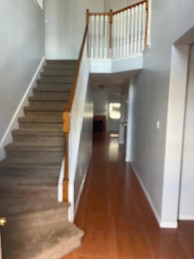 4 bed, 2.5 bath, 2532 sqft, $2,500 — Photo 3