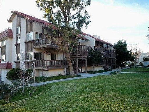 1st image of 17940 River Cir APT 8