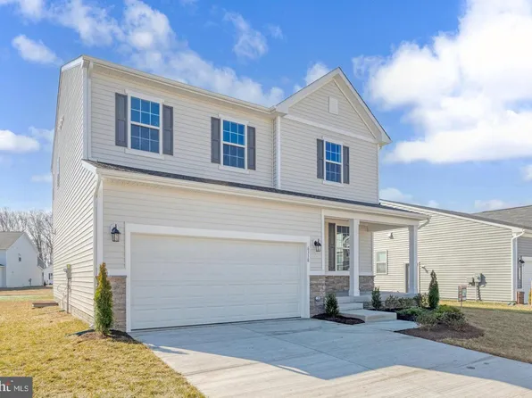 6318 Pointer Ln, King George, VA 22485