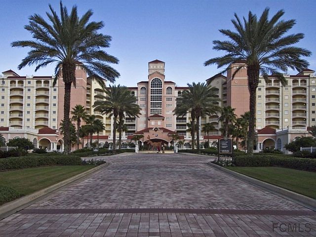 1st image of 200 Ocean Crest Dr APT 915