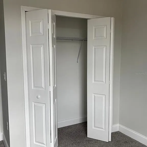 427 Madison Cir — Photo 13