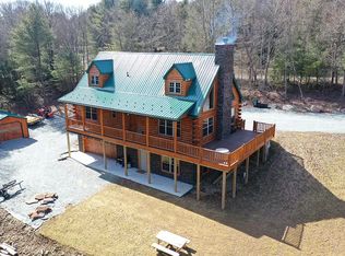 465 Doney Dr, Palmerton, PA 18071